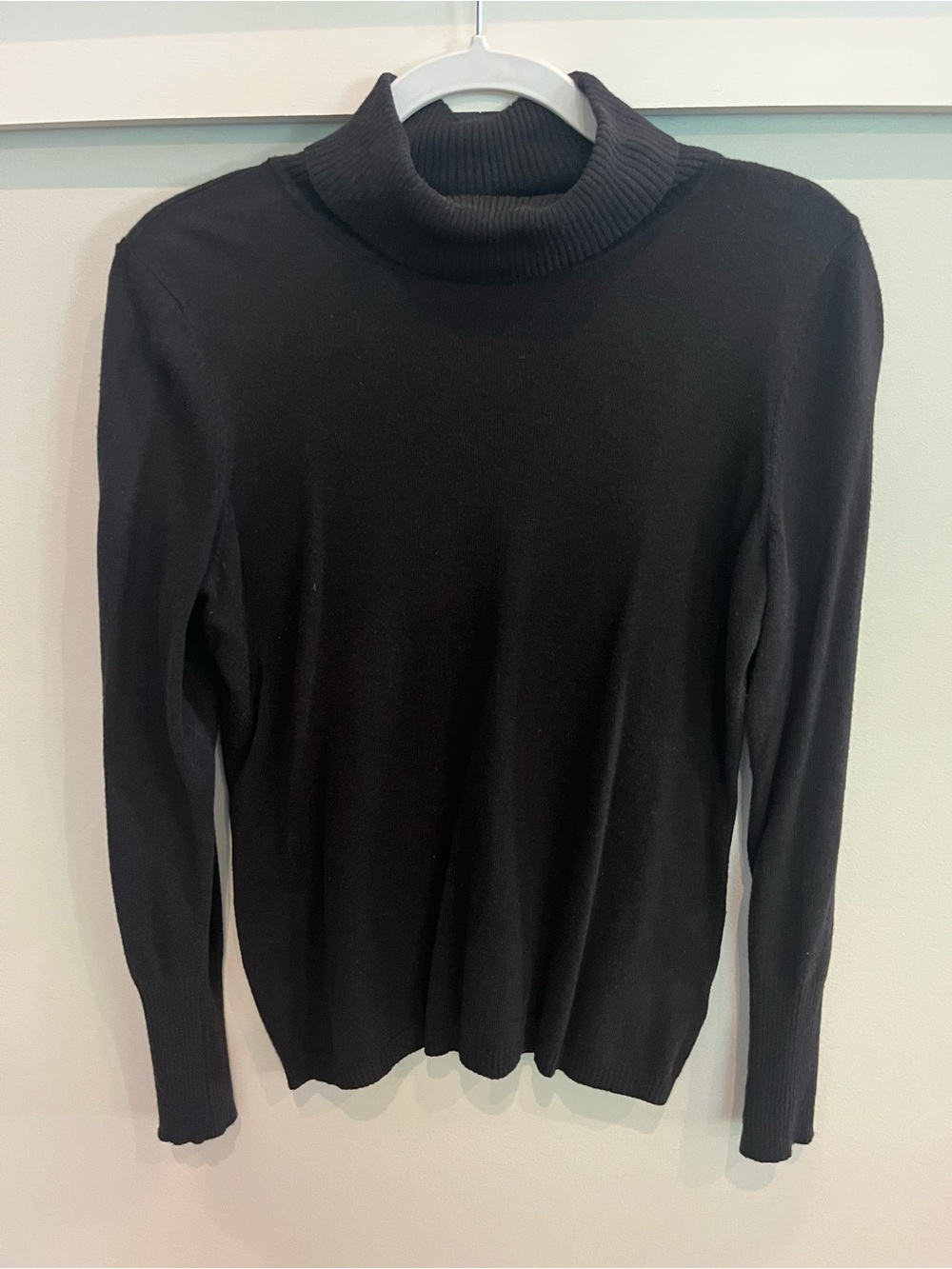 Worthington Black Ribbed Mock Neck Top